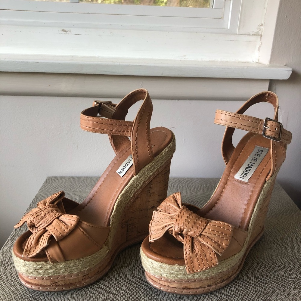 Steve Madden platform wedges